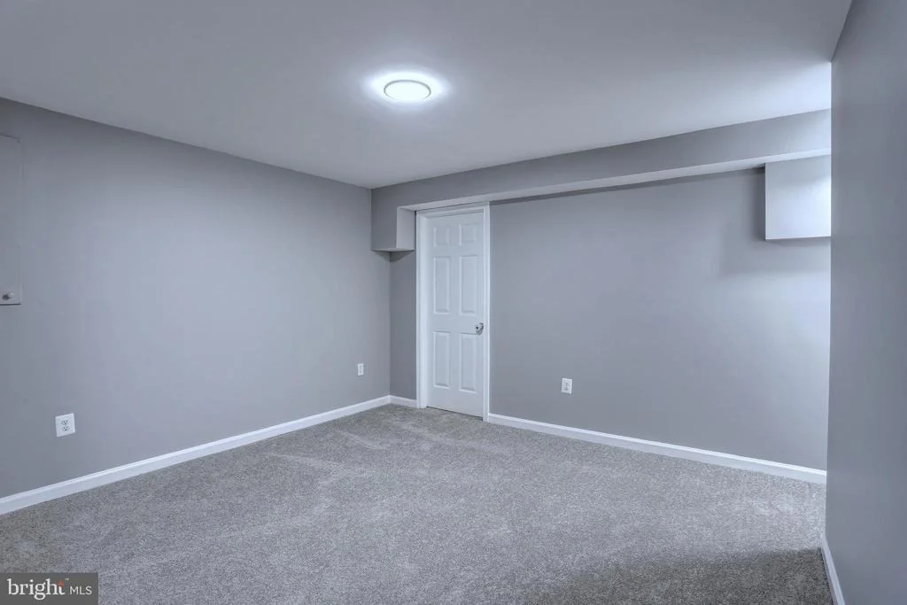 Photo of 7803 W SHORE ROAD