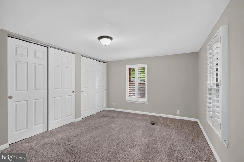 Photo of 111 GEORGES LANE