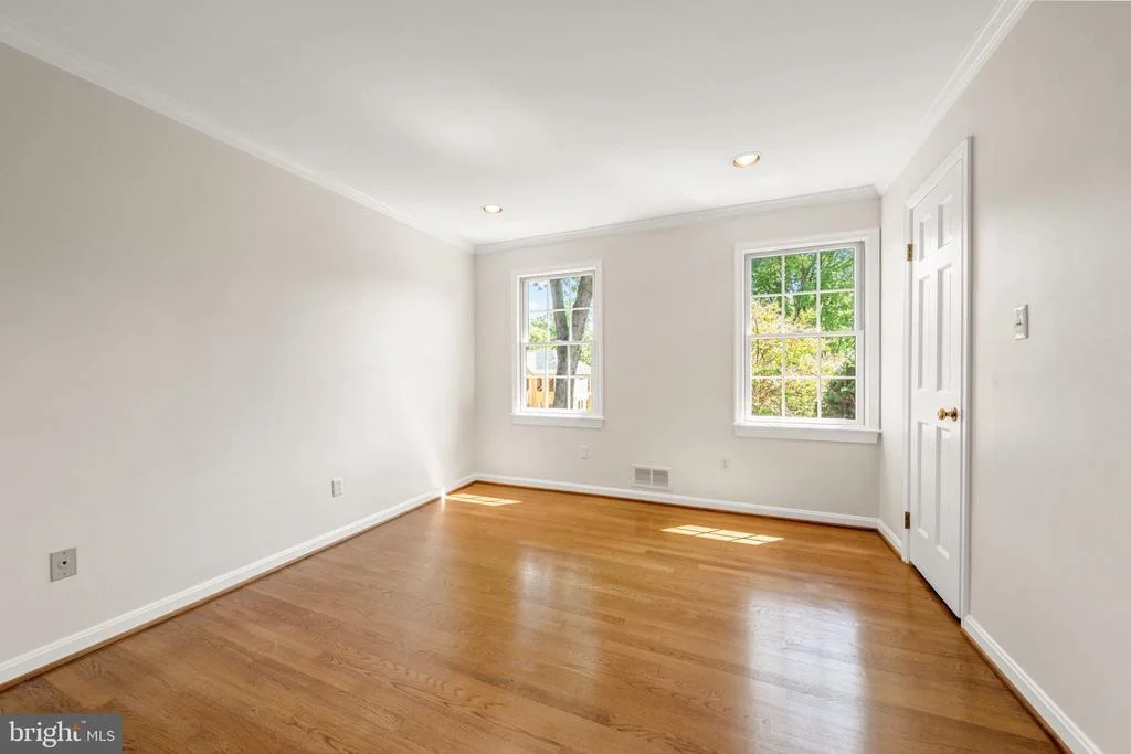 Photo of 1604 EAST AVENUE