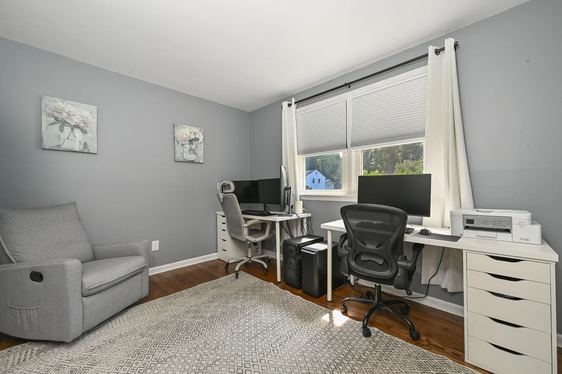 Photo of 559 CABOT DRIVE
