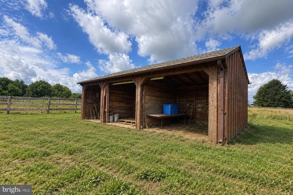 Photo of 4719 RIDGE ROAD