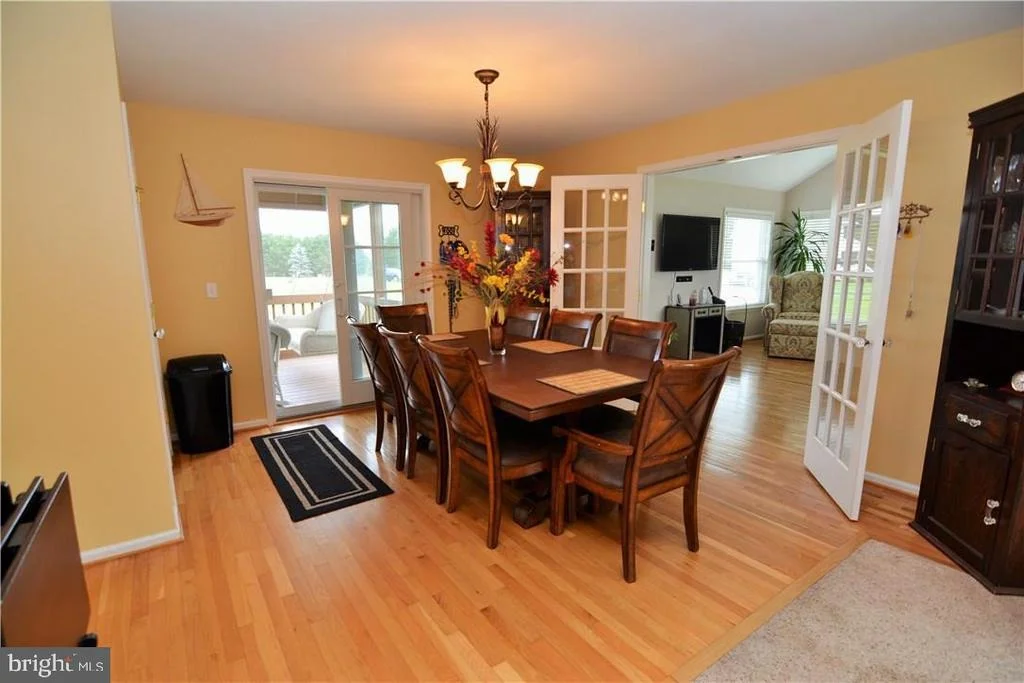 Photo of 502 MAPLE COURT