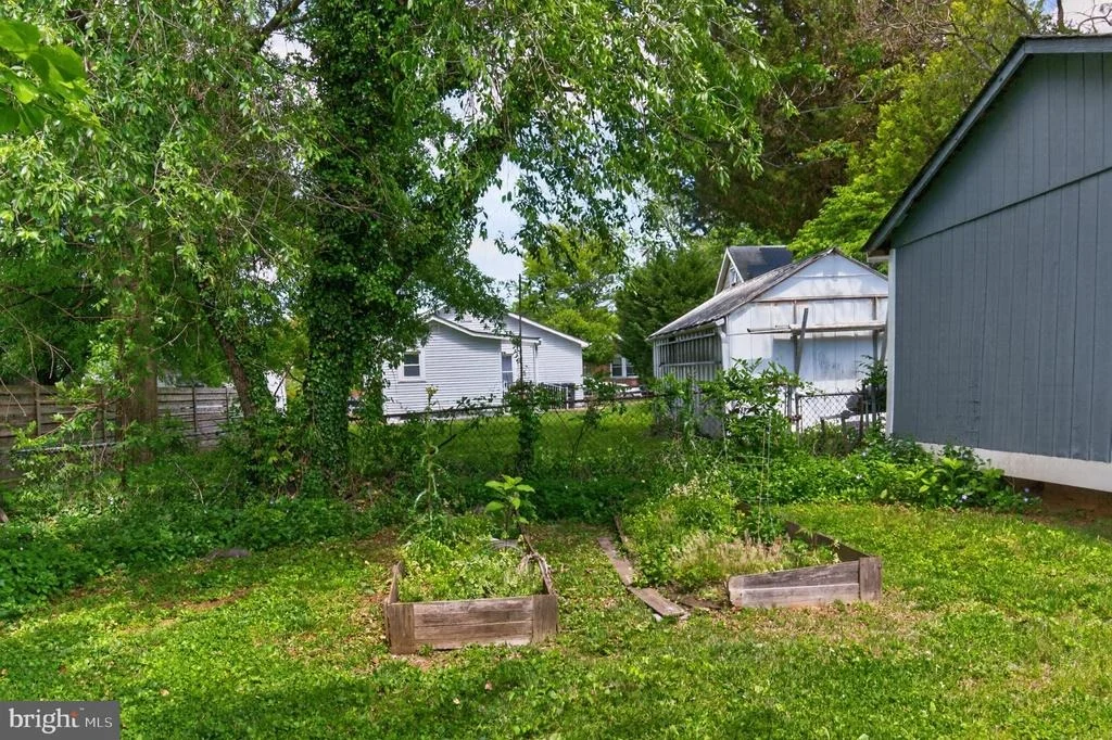 Photo of 607 MELVIN AVENUE