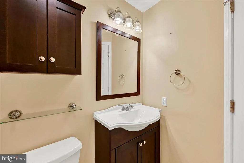Photo of 1590 CHAPMAN ROAD