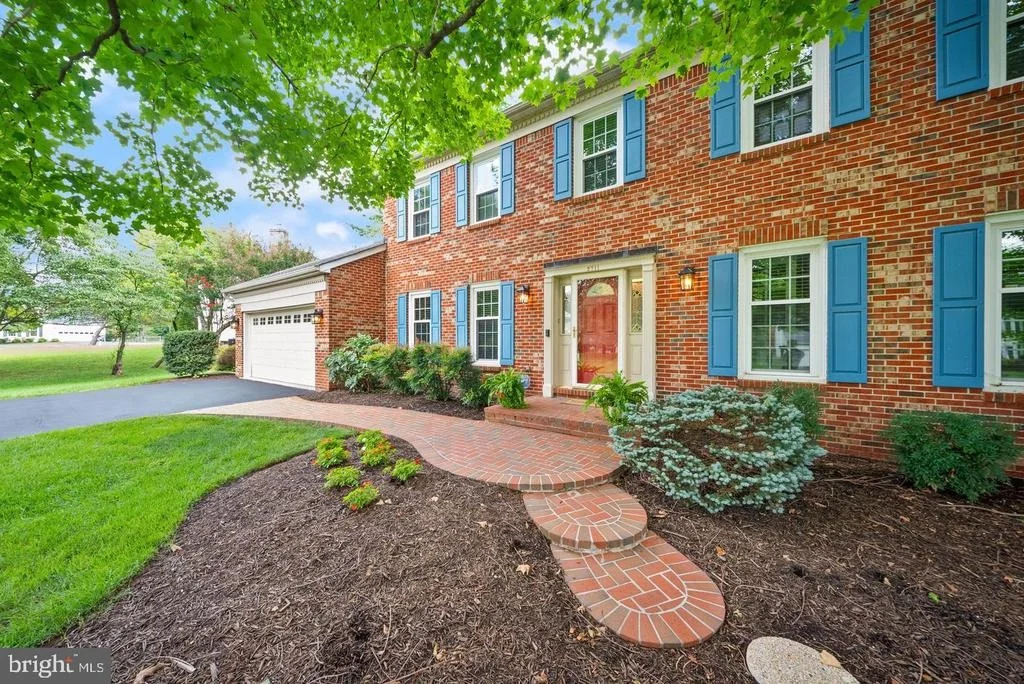 Photo of 2711 MUSTANG DRIVE