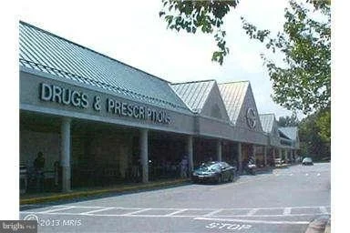 Photo of Unit 143E at 3501 FOREST EDGE DRIVE NE