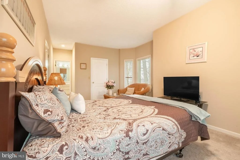 Photo of 790 SUNSET RIDGE DRIVE