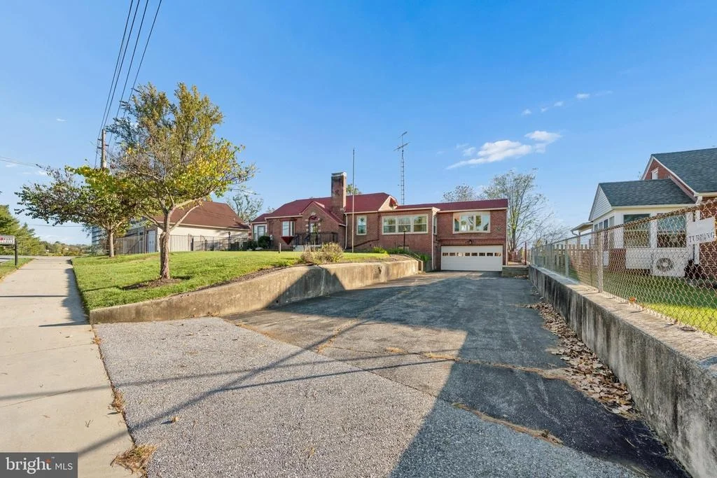 Photo of 3213 OLD NATIONAL PIKE