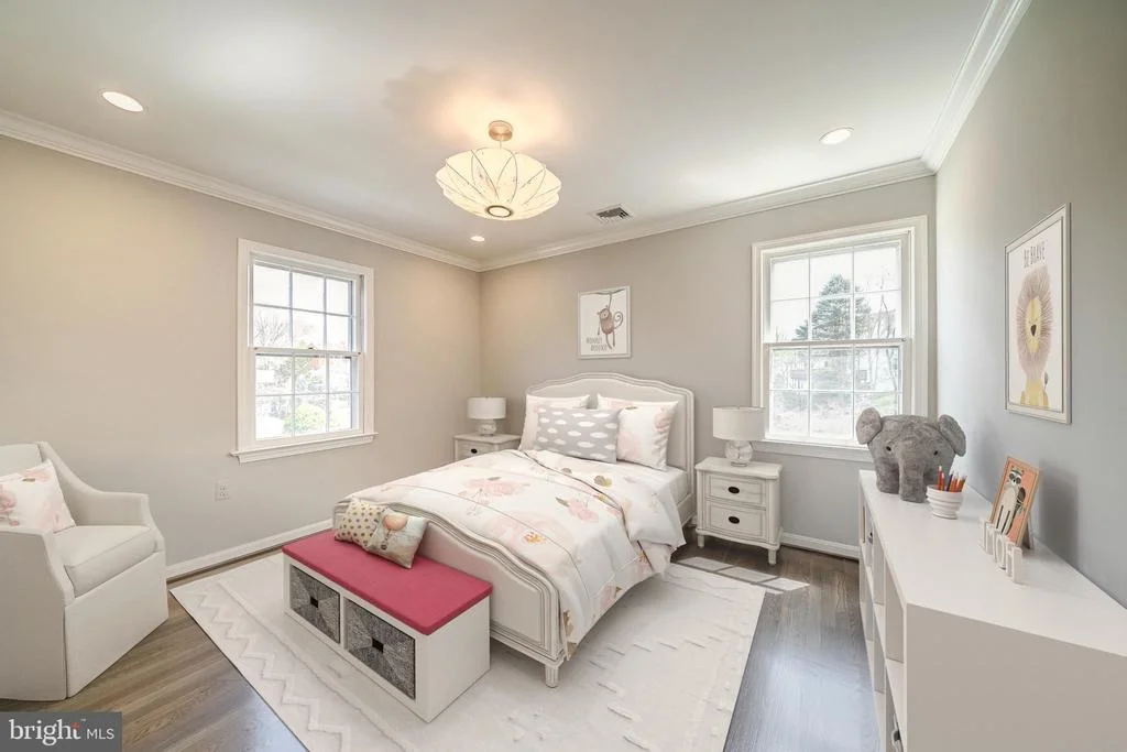 Photo of 6202 NETHERCOMBE COURT