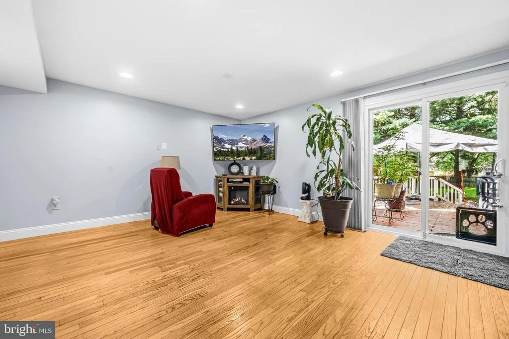 Photo of 7528 BRENISH DRIVE