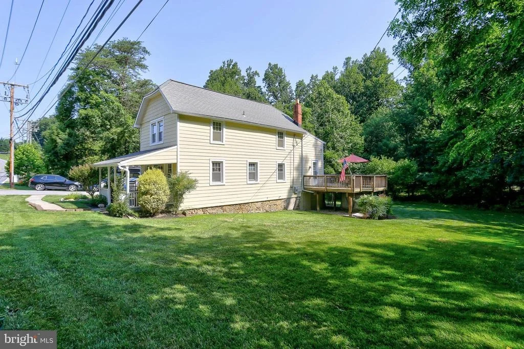 Photo of 4933 LANDING ROAD