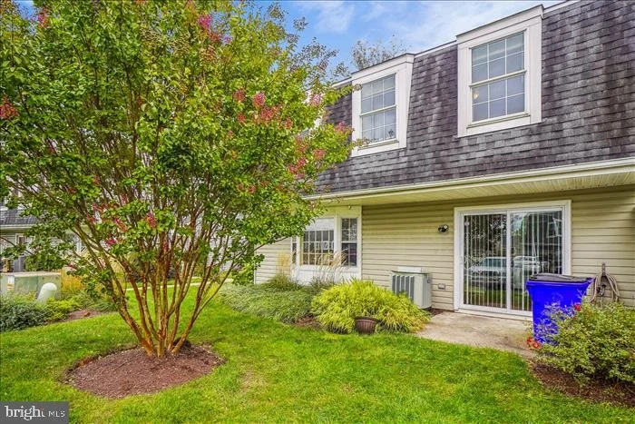 Photo of Unit 1208A at 1208 DANIELLE DRIVE