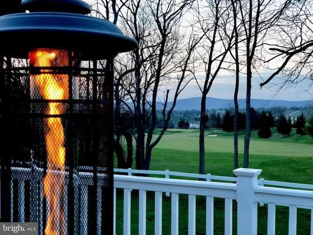 Photo of 610 GLENBROOK DRIVE