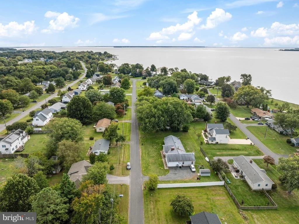 Photo of 1351 CALVERT ROAD