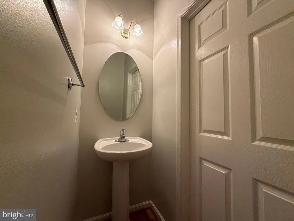 Photo of 14066 CLATTERBUCK LOOP