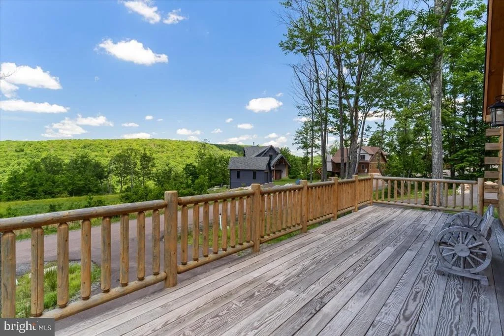 Photo of 957 N CAMP ROAD