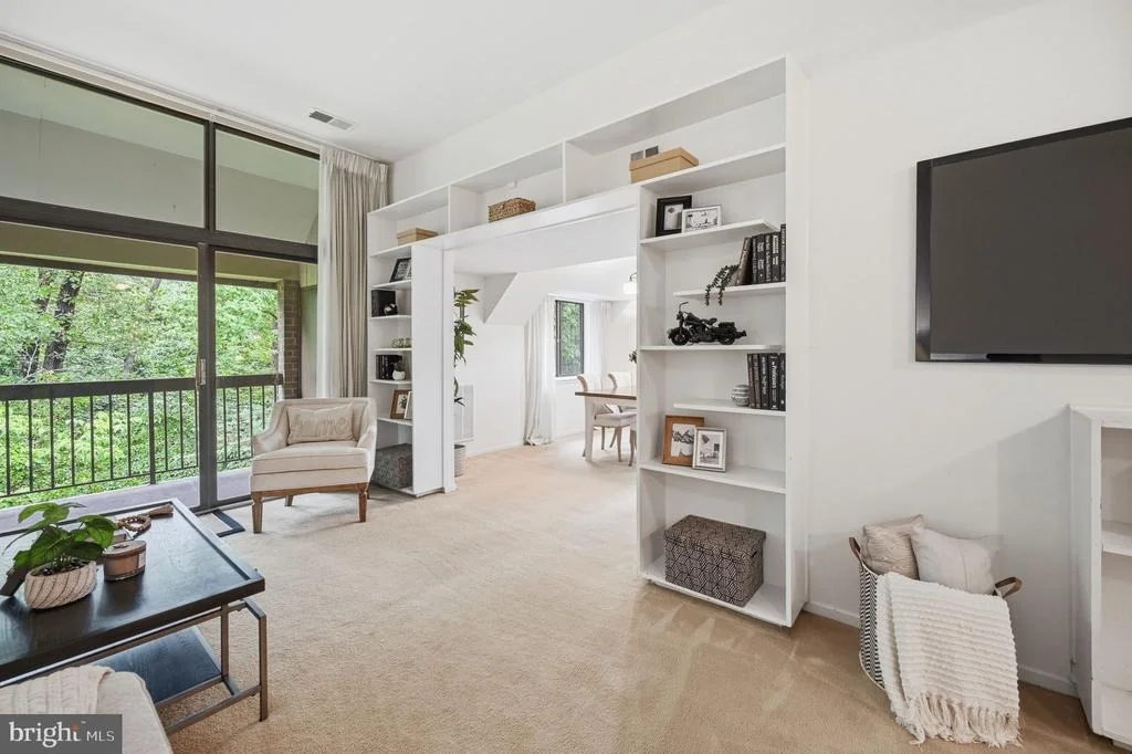 Photo of Unit C at 1659 PARKCREST CIRCLE