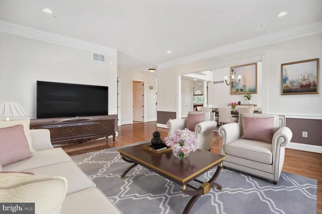 Photo of 10613 RIVERS BEND LANE