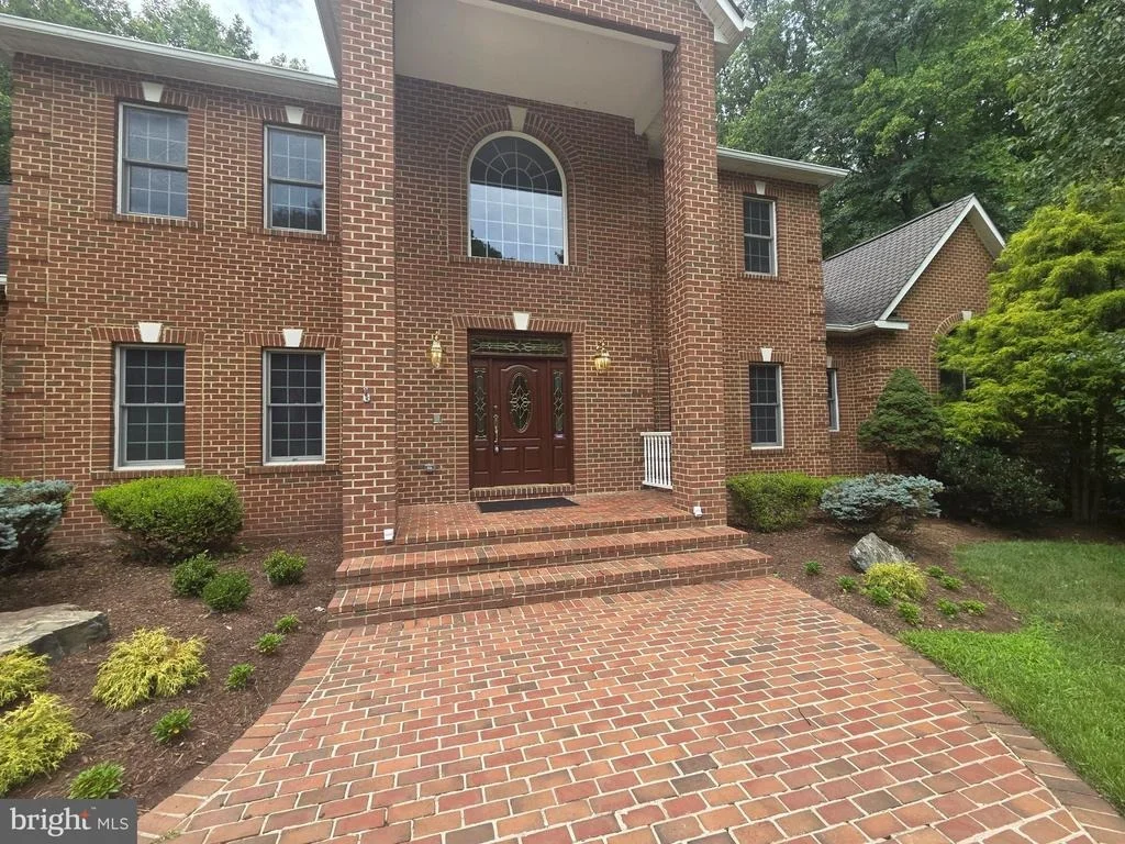 Photo of 6405 CHEW ROAD