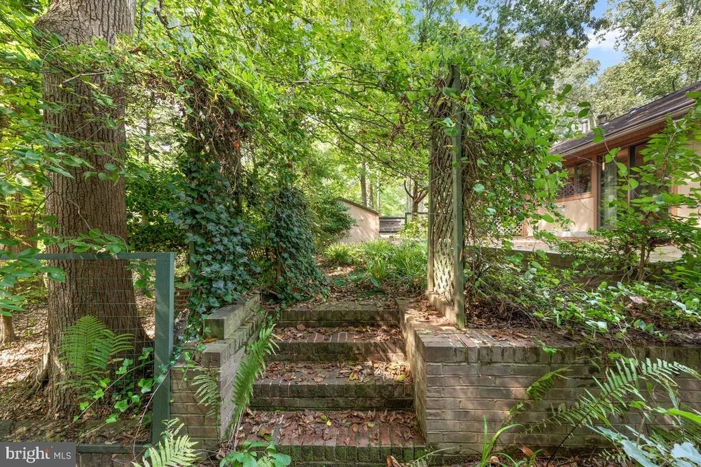 Photo of 6014 STEVENS FOREST ROAD