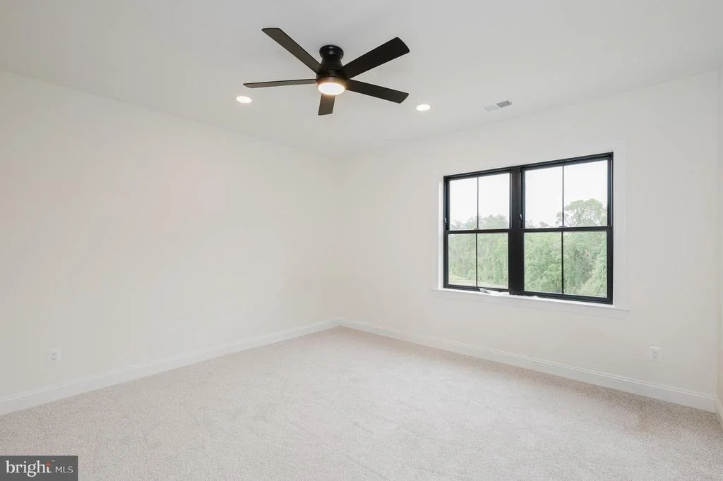 Photo of 1709 LAUREL BROOK ROAD