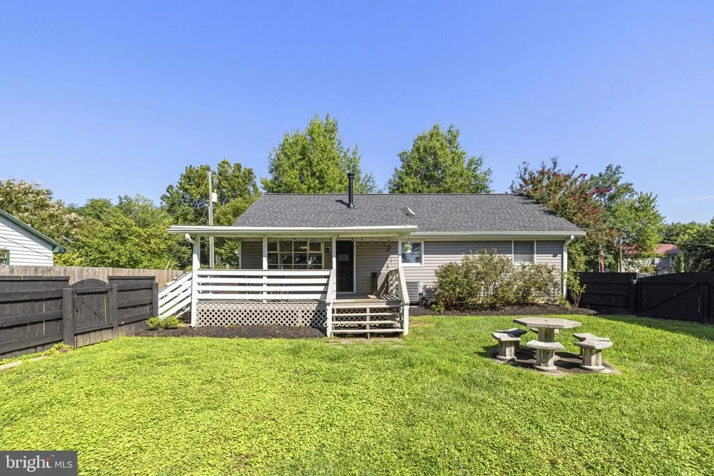 Photo of 21088 UNISON ROAD