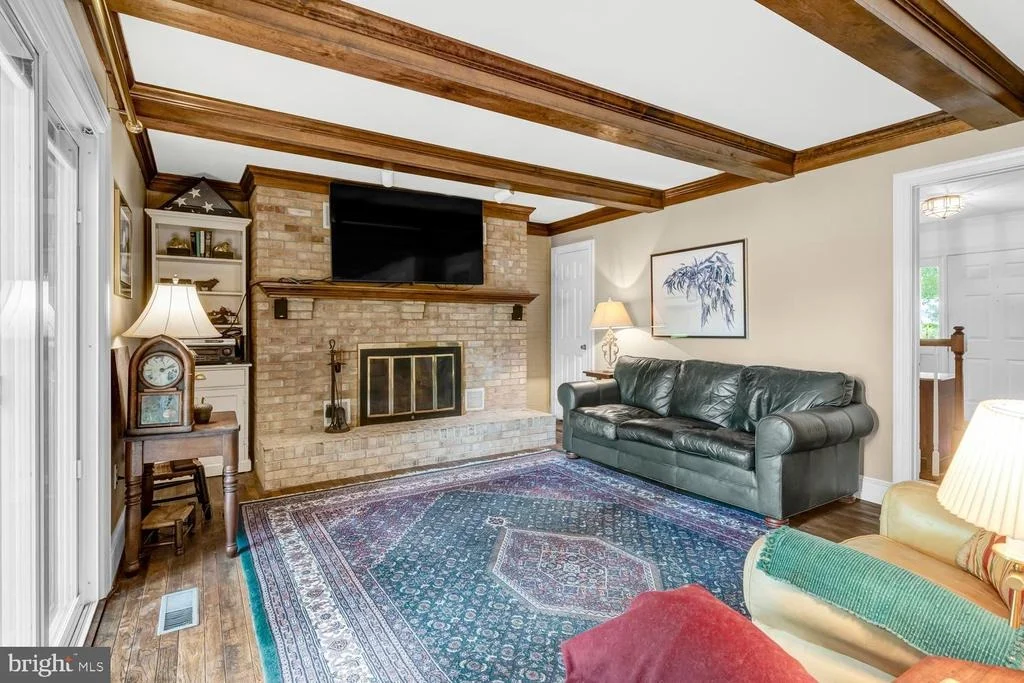 Photo of 9344 MOUNT VERNON CIRCLE