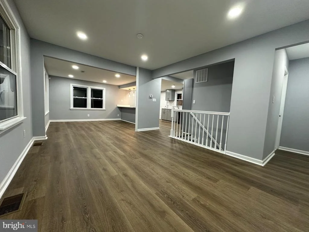 Photo of 4103 MAPLE
