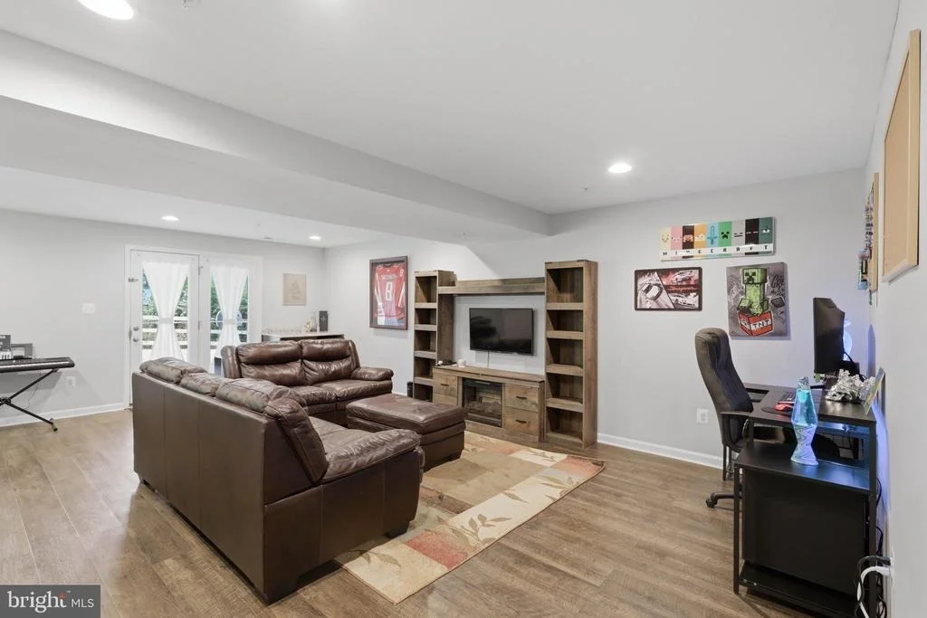 Photo of 218 MONUMENT DRIVE