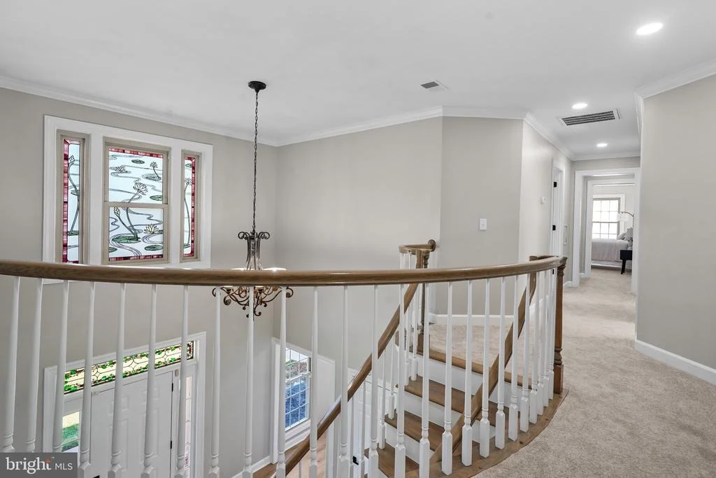 Photo of 9425 FLOWERDEN LANE