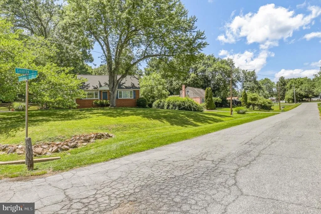 Photo of 26824 OVERLOOK STREET
