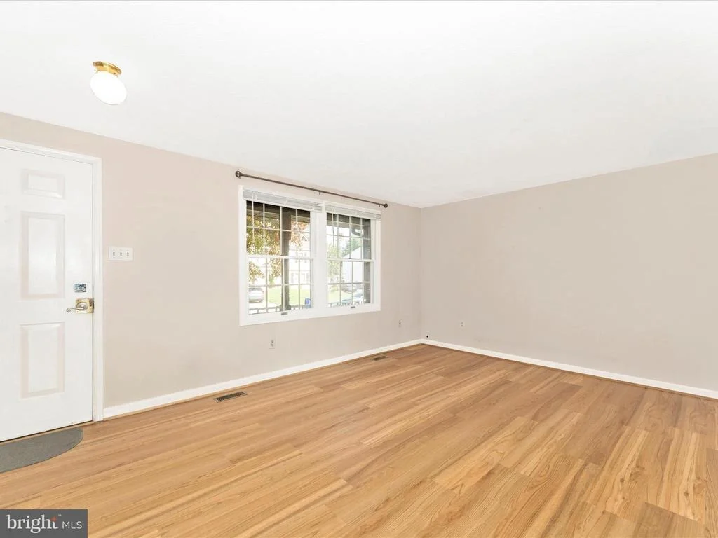 Photo of 158 STONEGATE DRIVE