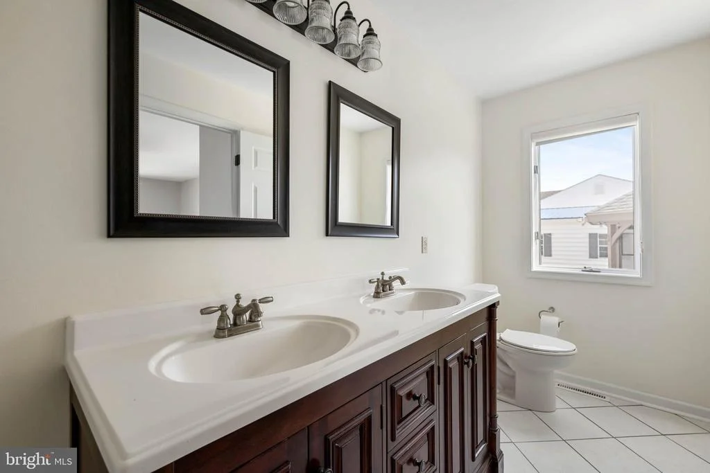 Photo of 11 ARNELL ROAD
