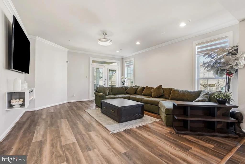 Photo of 15312 SIR EDWARDS DRIVE