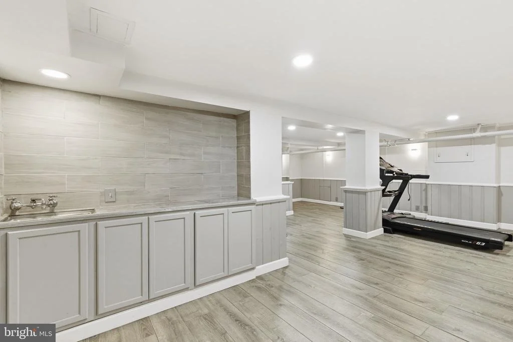 Photo of 3706 MENLO DRIVE