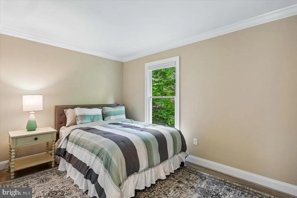 Photo of 2425 HIDDEN VALLEY LANE