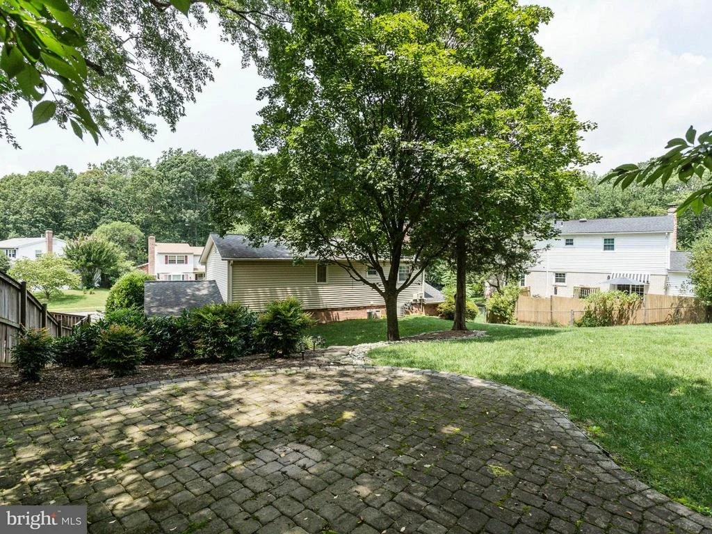 Photo of 6823 SPUR ROAD