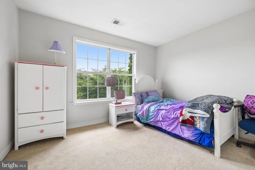 Photo of 13270 QUERY LANE