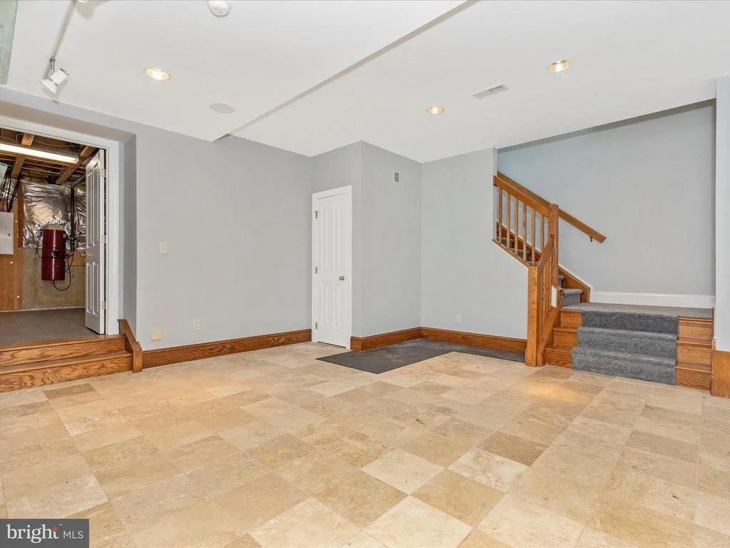 Photo of 17400 RYEFIELD COURT