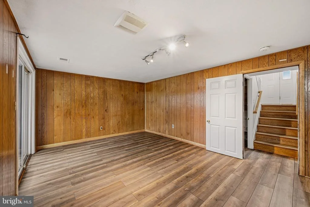 Photo of 158 RIVIERA DRIVE