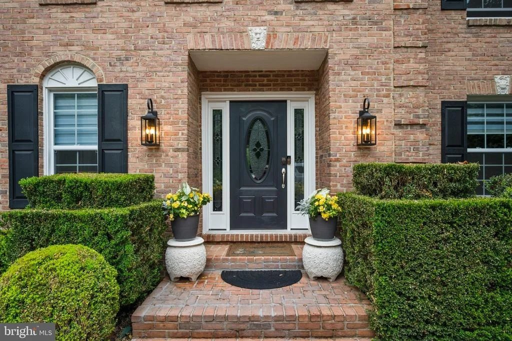 Photo of 13112 LAUREL GLEN ROAD