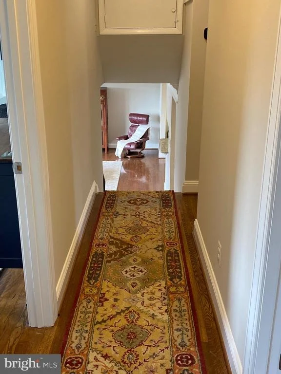 Photo of 919 JUNIPER PLACE