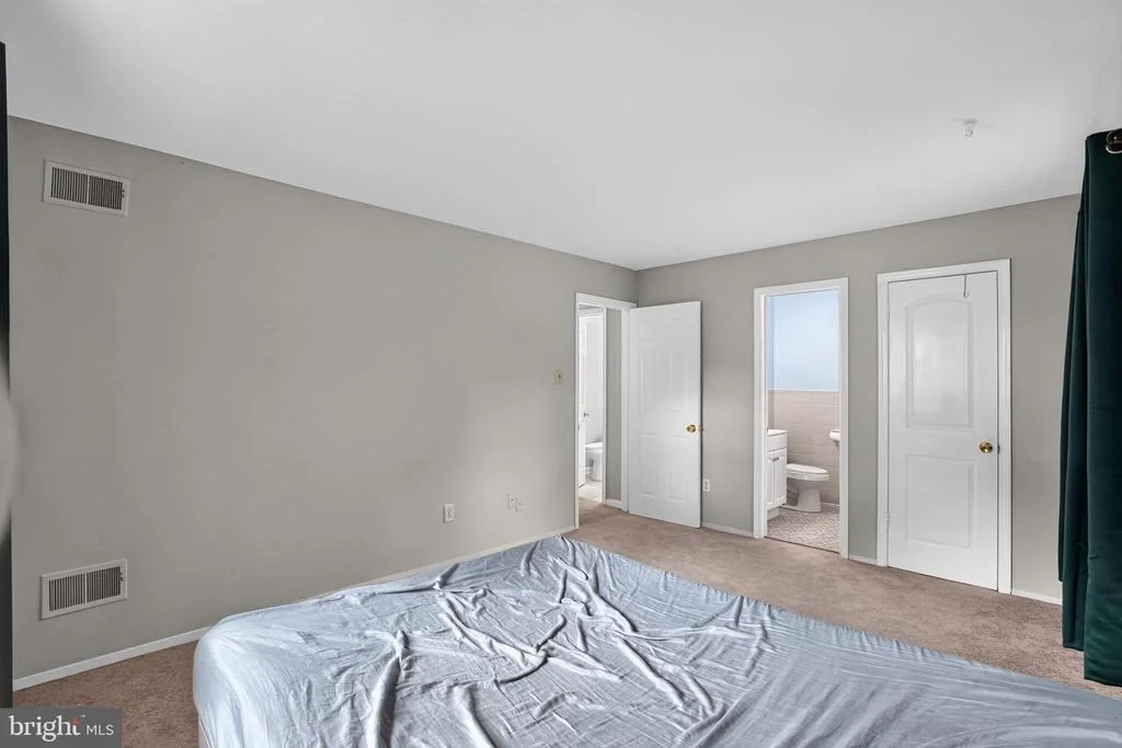 Photo of 306 TOMPKINS LANE