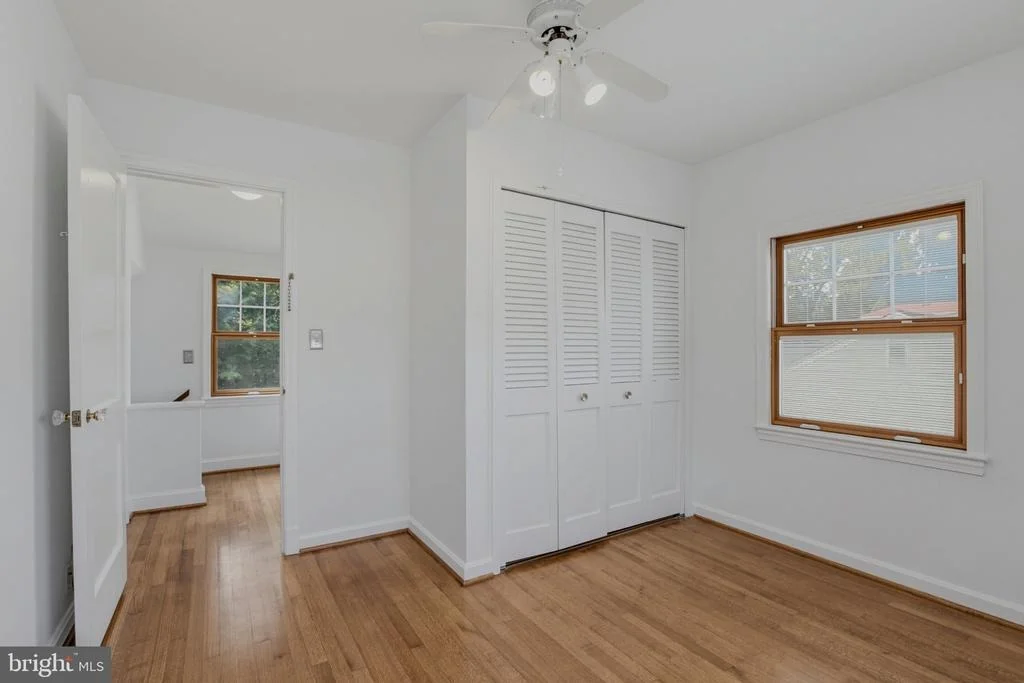 Photo of 717 MAPLETON ROAD