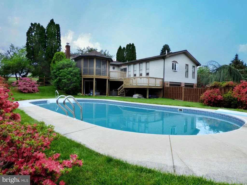 Photo of 3101 PHEASANT RUN