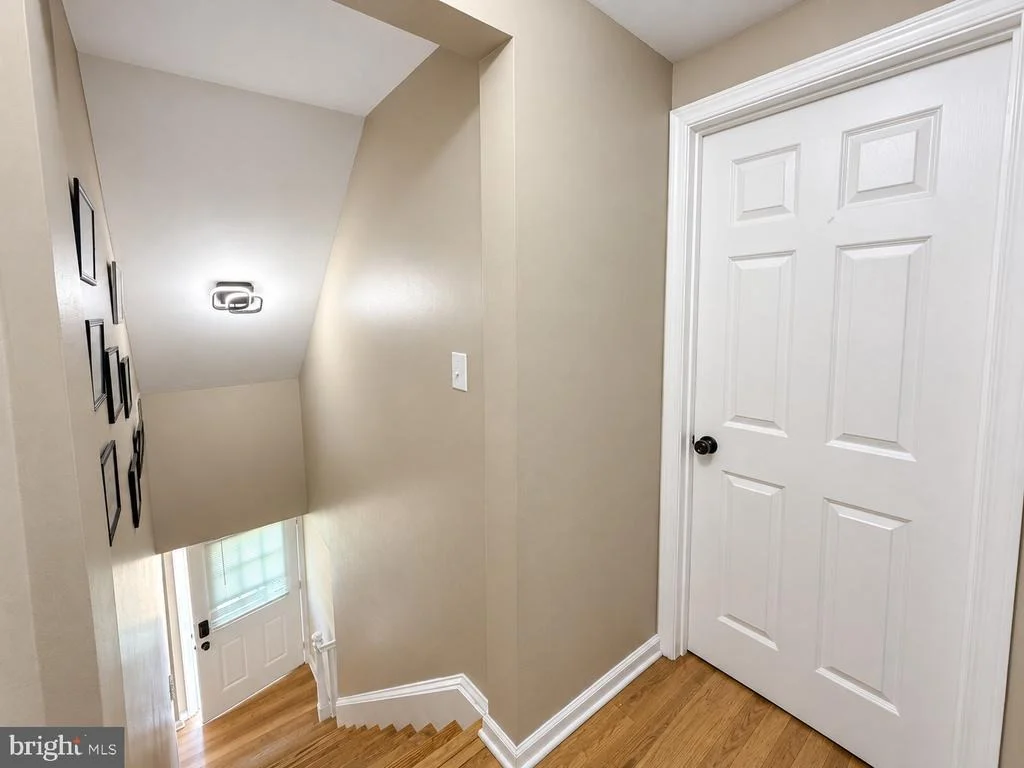 Photo of 6809 LOU LANE