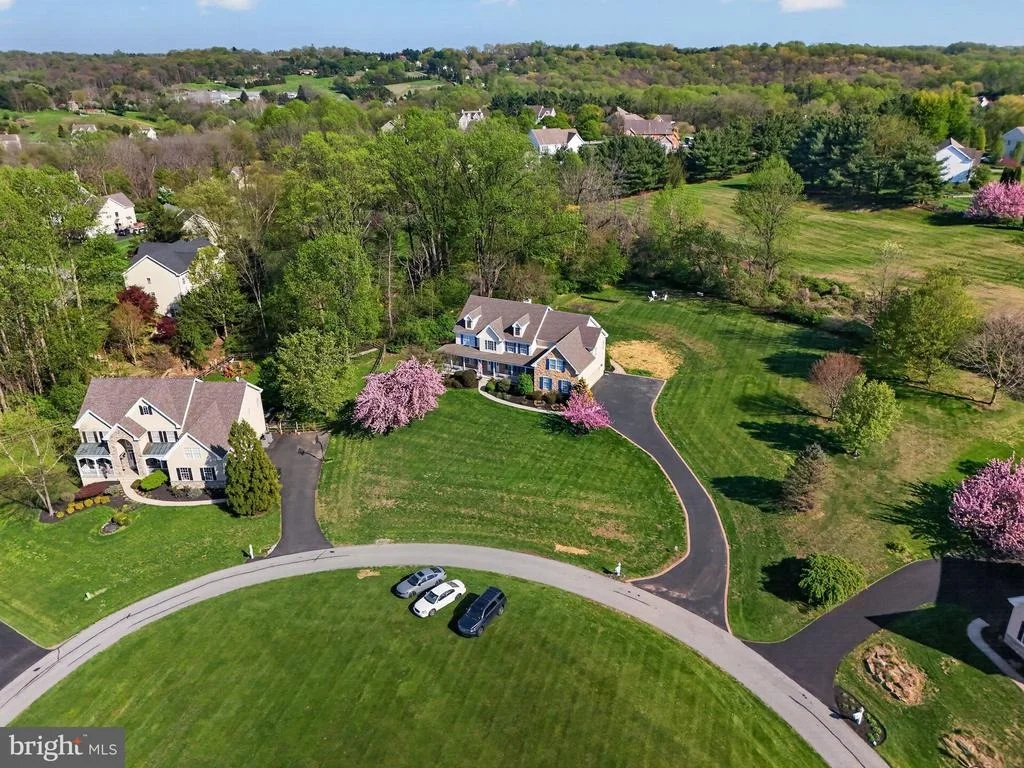 Photo of 116 WATERFALL LANE