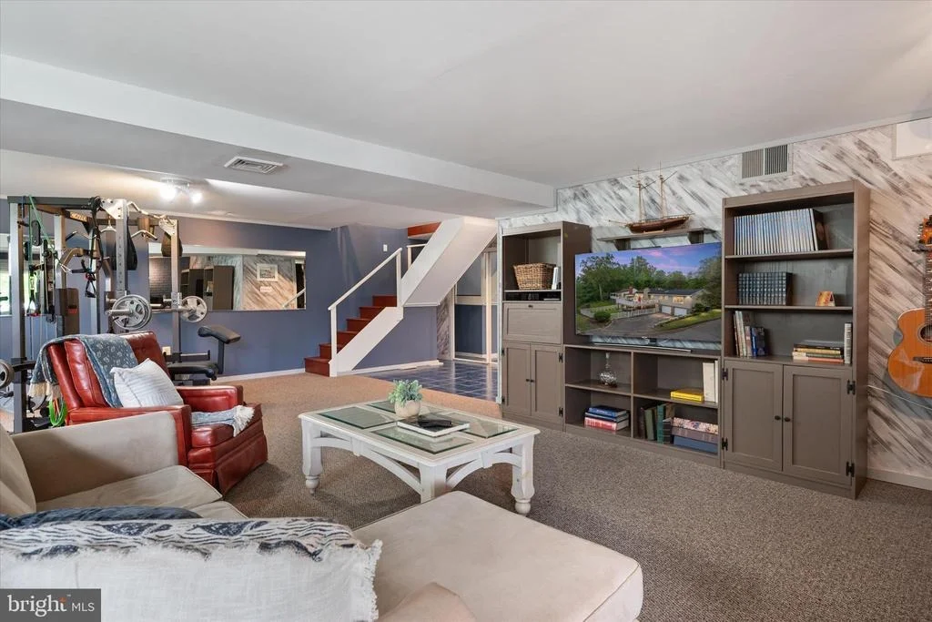 Photo of 508 WALNUT DRIVE