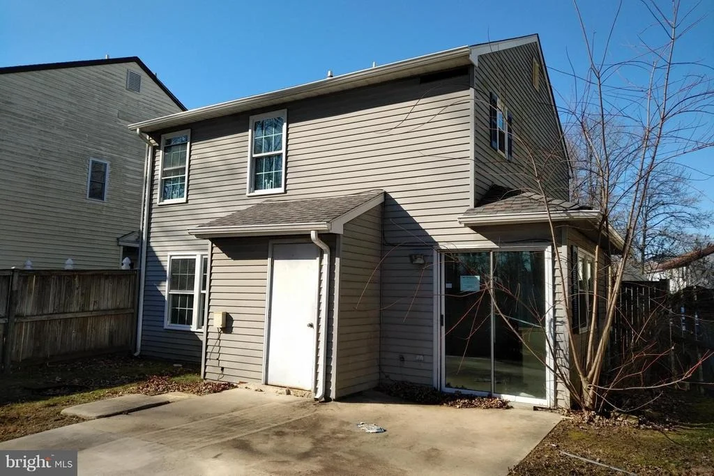 Photo of 341 WINTERBERRY DRIVE