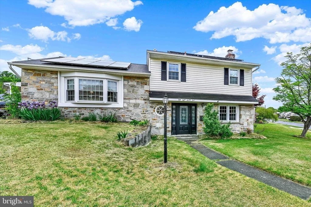 Photo of 5824 OAKLAND ROAD